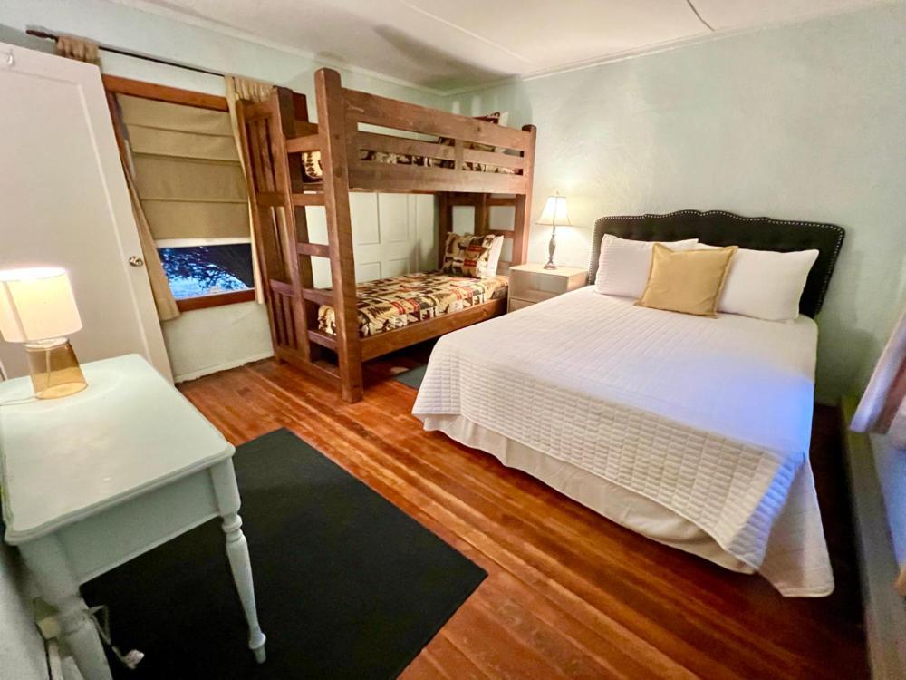 فندق Mile High Ranch بيسبي المظهر الخارجي الصورة