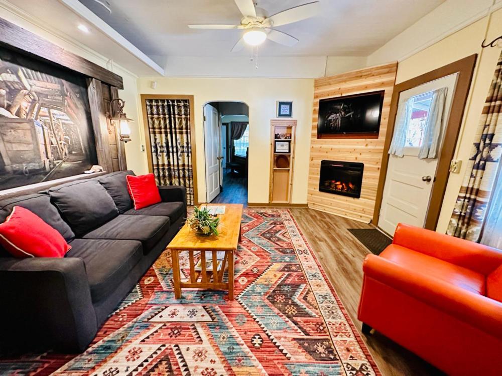 فندق Mile High Ranch بيسبي الغرفة الصورة